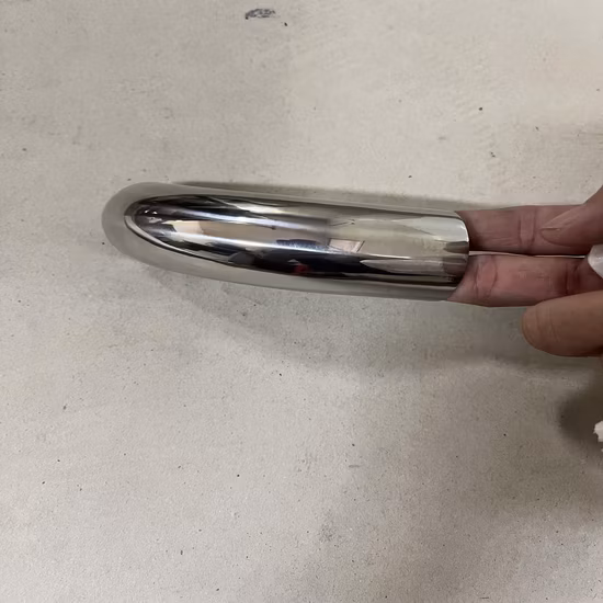 Pn16/25, DN600-1200 Válvula de bola de acero completamente soldada accionada por engranajes Válvula de bola soldada con sello Rptfe de acero al carbono